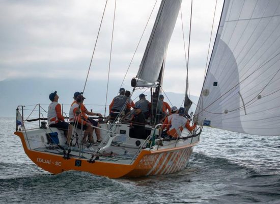 Itajaí Sailing Team segue forte para a 45ª Semana de Vela de Ilhabela