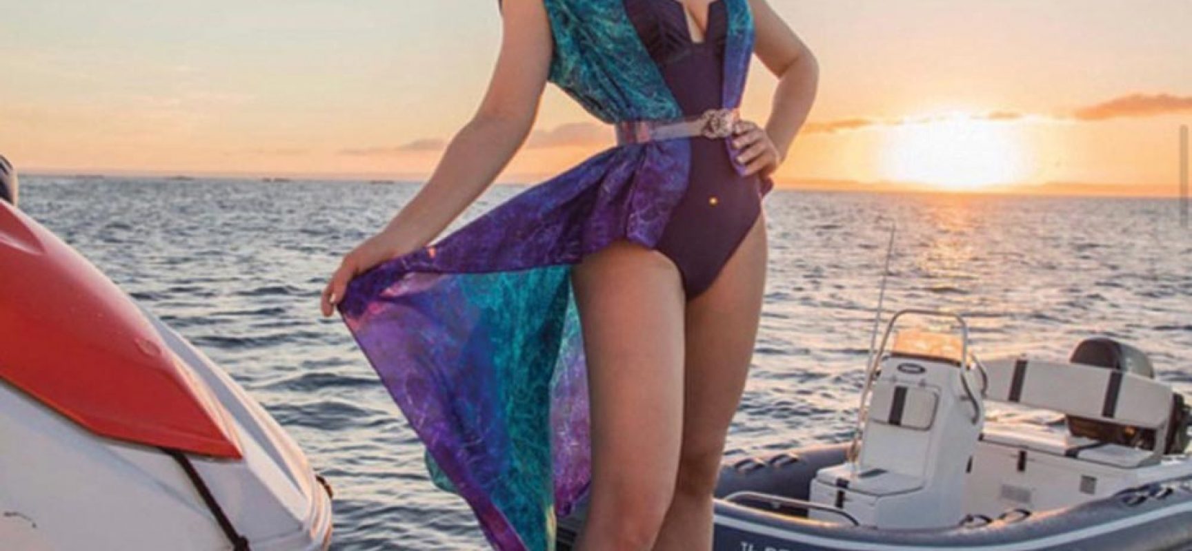 Na onda do verão, ex-Miss São Paulo e ‘it girl’, revela as tendências de beachwear