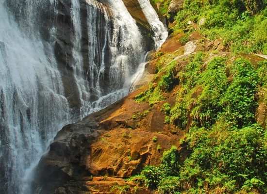 Cachoeira do Gato é reaberta à visitação turística em Castelhanos